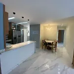 Lindo Apartamento De Alto Padrao A Duas Quadras Da Praia De Copacabana